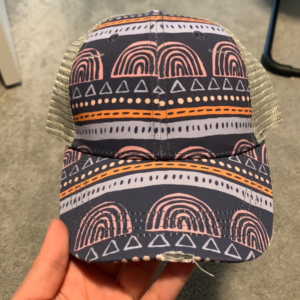 Latched mama trucker hat